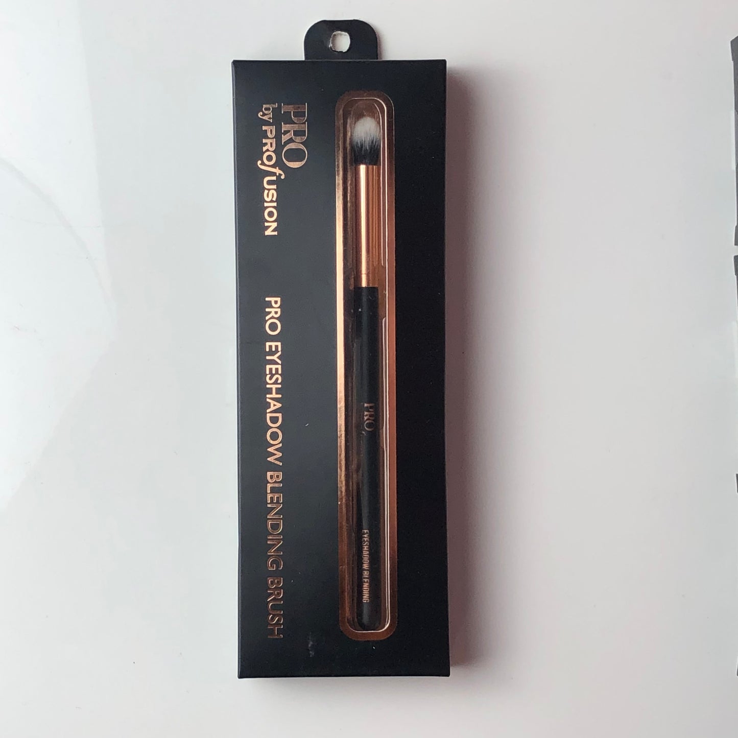 Profusion - Eyeshadow Blending Brush