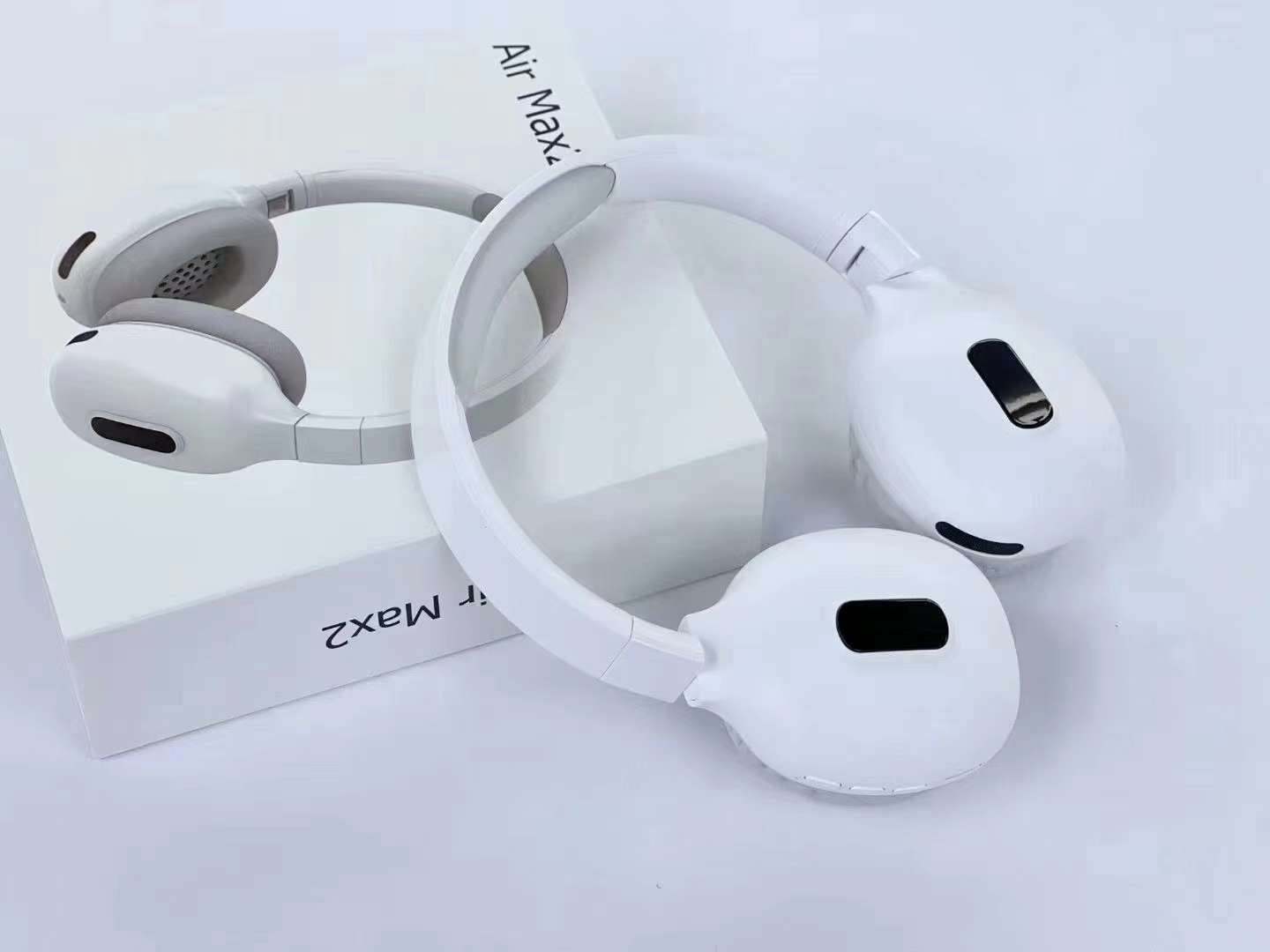 Air Max 2 Wireless Bluetooth Headphone